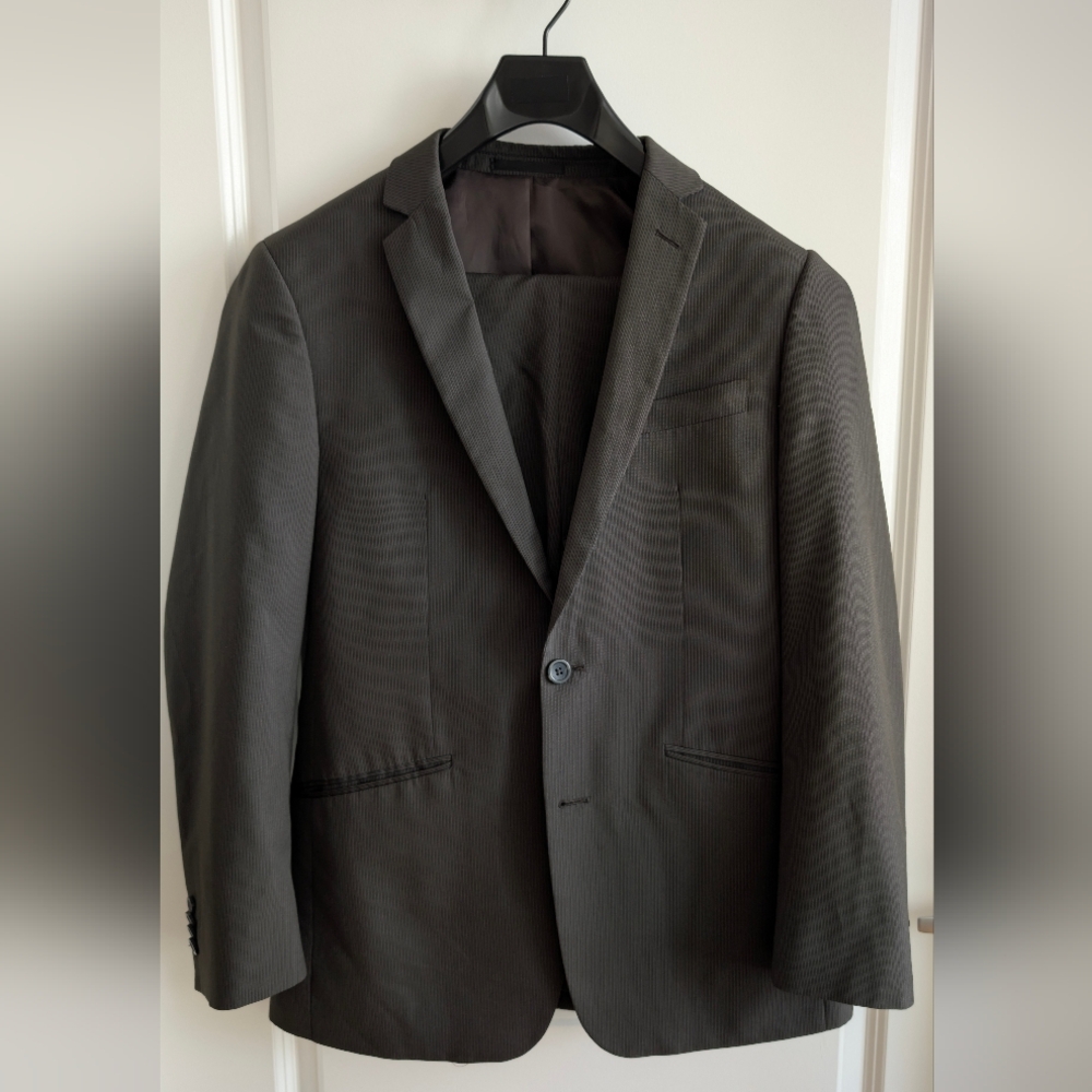 Kenneth Cole Reaction Suit - Grey/Brown Pinstripe, 38R, 31R Pants